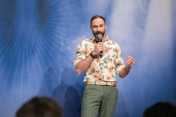 Sebastian Ziegler begeistert auf dem Founder Summit.