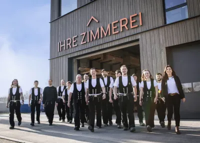 "Tag der offenen Tür" bei Ihre Zimmerei GmbH & Co. KG in Metzingen Metzingen: "Tag der offenen Tuer" bei Ihre Zimmerei