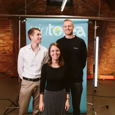 Teil des viatolea Teams: Yannick Wiesner (links), Pauline Nöldemann (mitte), Johannes Weiß (rechts) Die viatolea App bei Nahrungsmittelunverträglichkeiten