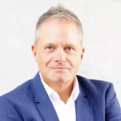 Vertriebsprofi "Torsten Wehnert" wechselt in die Trainingsbranche!