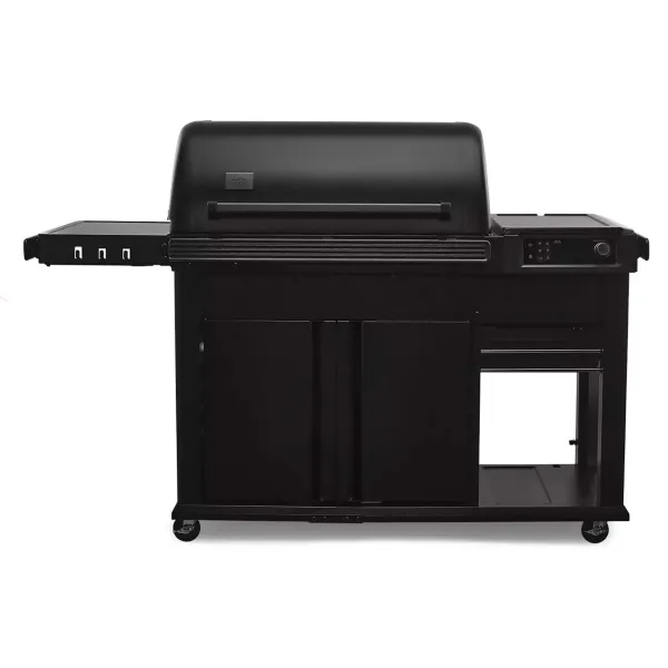 Traeger präsentiert die neuen "Woodridge" Pelletgrills