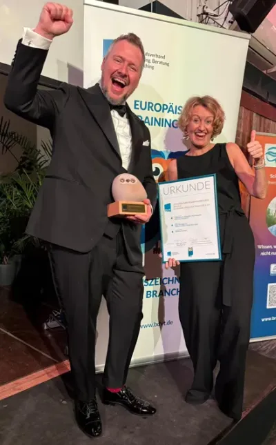 TrainerKlub: Gewinner Trainingspreis in Gold 2025 des BDVT BDVT zeichnet trainerklub.com mit dem Europäischen Trainingspreis in Gold aus