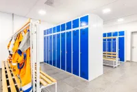 Umkleidespinde für Bauhöfe und Kommunen: Funktionale Ausstattung für moderne Sozialräume