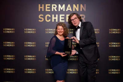 Viktoria Gross erfolgreich beim internationalen Speaker Slam