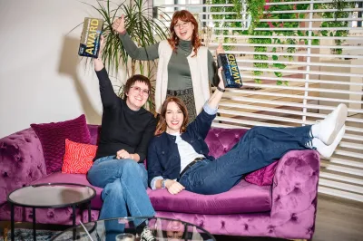Visuelle Kompetenz Zentrum Team erhält zwei Auszeichnungen beim Deutschen Optik Award 2026 Ihr Sehen verdient mehr als Standardlösungen.
