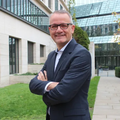 Wolfgang Wrzesniok-Roßbach bereitet das ZukunftsForum Edelmetalle im März 2026 vor. ZukunftsForum Edelmetalle 2026: Am 23. und 24. März wird Frankfurt wieder die Edelmetallhauptstadt der DACH-Region