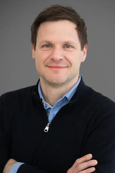 Y1 holt Florian Harr ins Team: Gründung der Business Consulting Unit